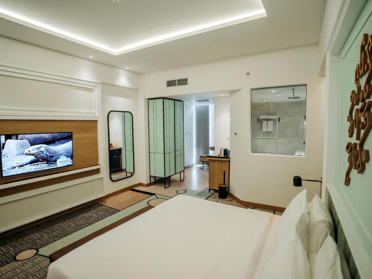 Luwansa Hotel And Convention Center 마나도 외부 사진